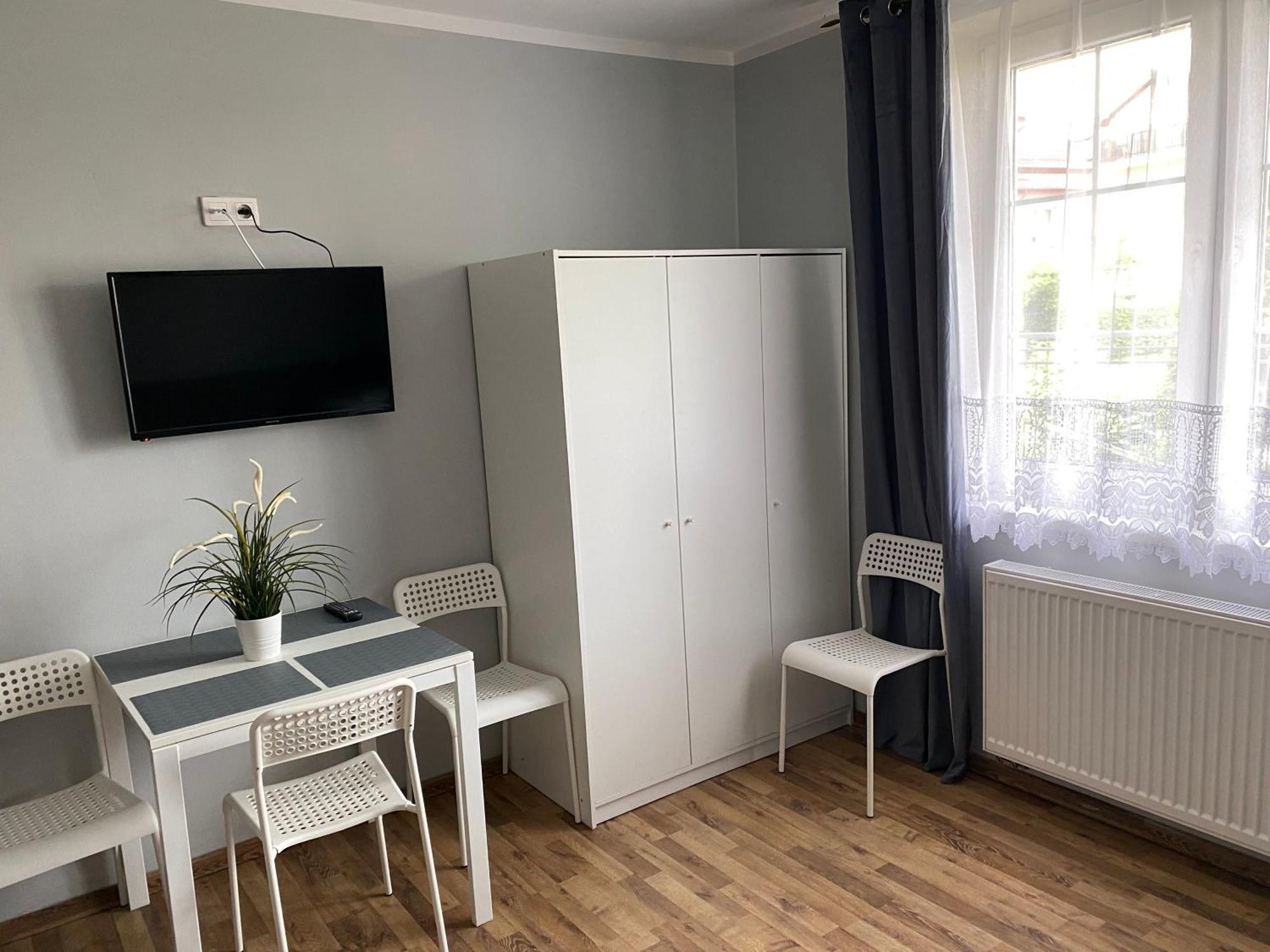 Odyseusz Jastarnia Appartement Buitenkant foto